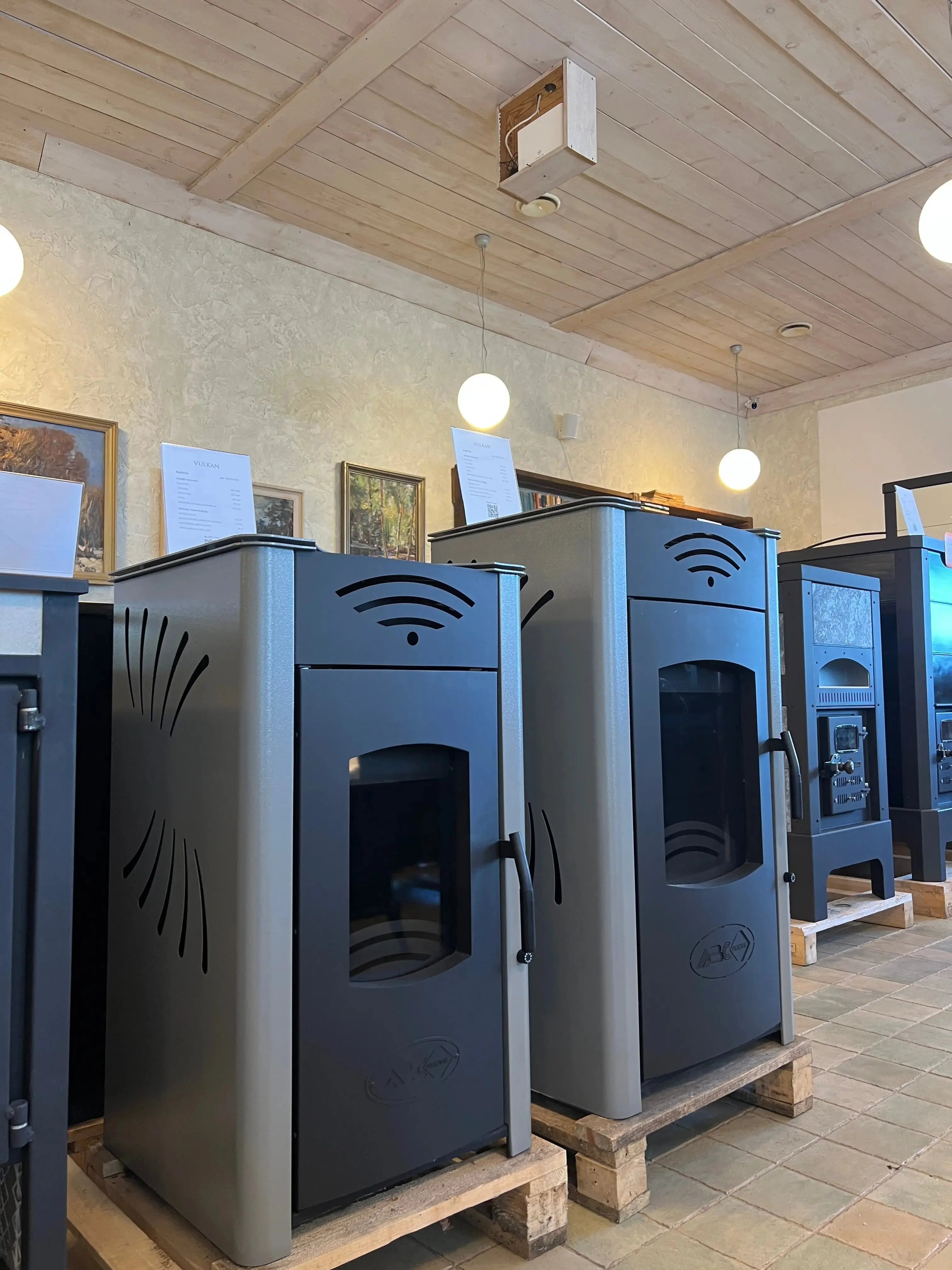 Central Heating Stoves vs. Regular Wood Stoves: Which One to Choose? ceplis.eu